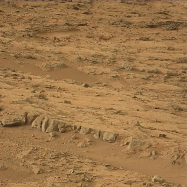 Sol 109: Mast Camera (Mastcam)