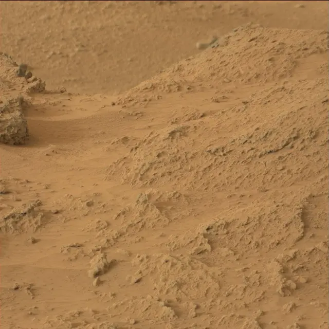 Sol 109: Mast Camera (Mastcam)