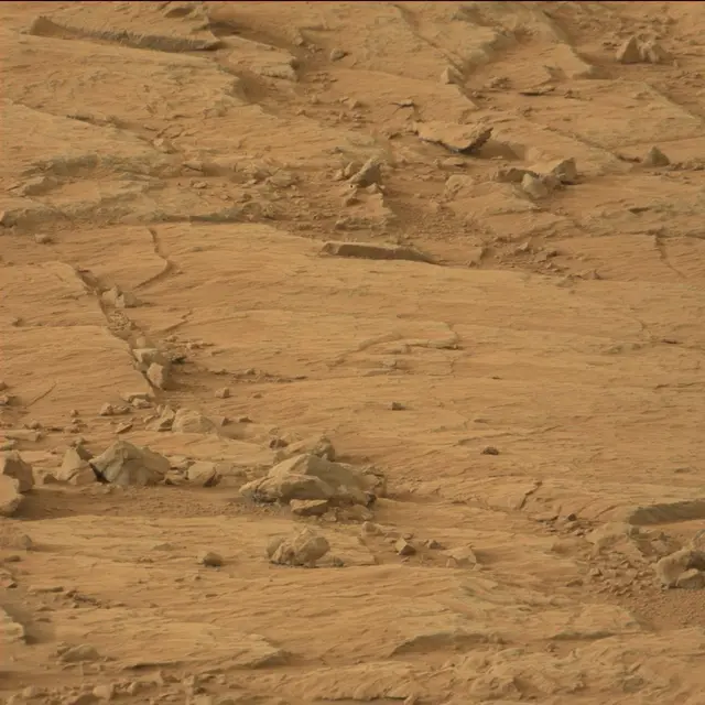 Sol 109: Mast Camera (Mastcam)