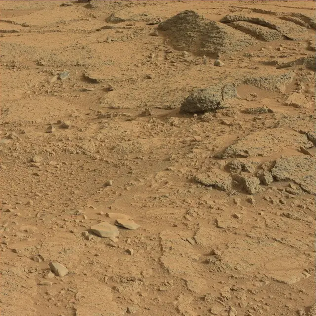 Sol 118: Mast Camera (Mastcam)