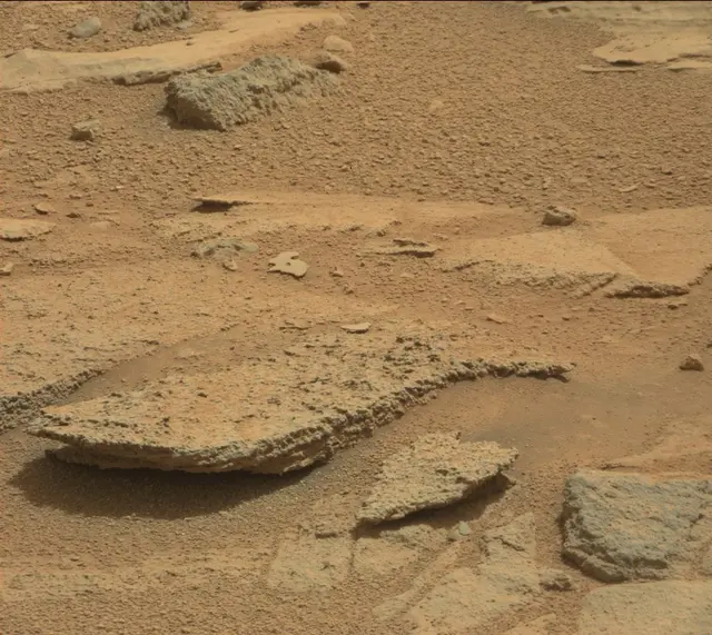Sol 121: Mast Camera (Mastcam)