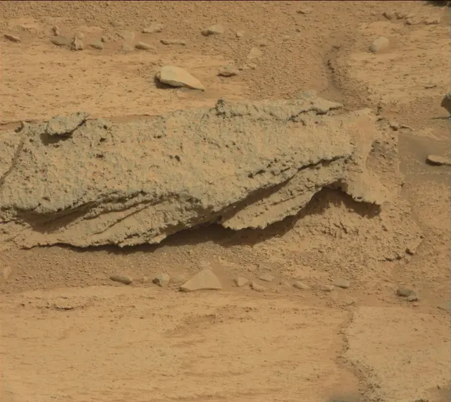 Sol 121: Mast Camera (Mastcam)