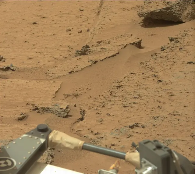Sol 123: Mast Camera (Mastcam)