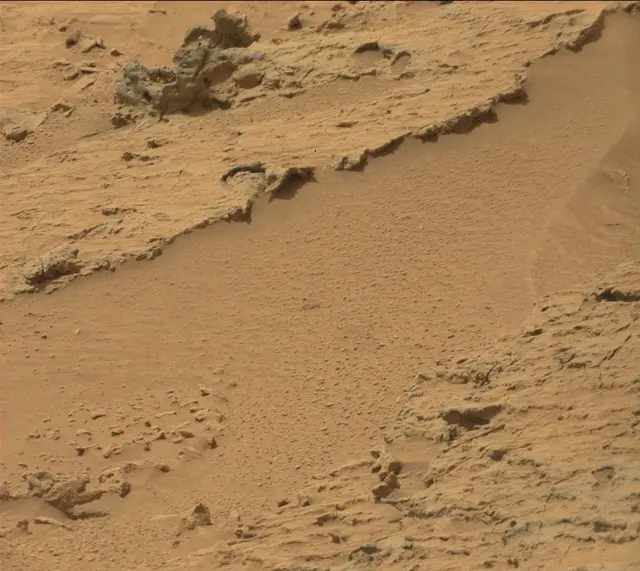 Sol 123: Mast Camera (Mastcam)