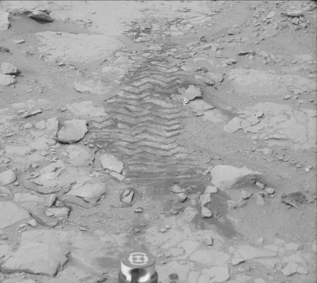 Sol 135: Mast Camera (Mastcam)