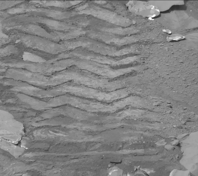 Sol 135: Mast Camera (Mastcam)