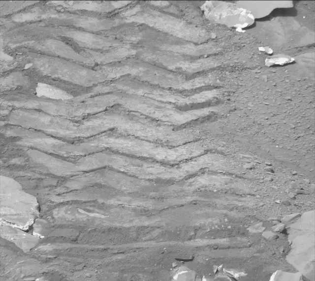 Sol 135: Mast Camera (Mastcam)