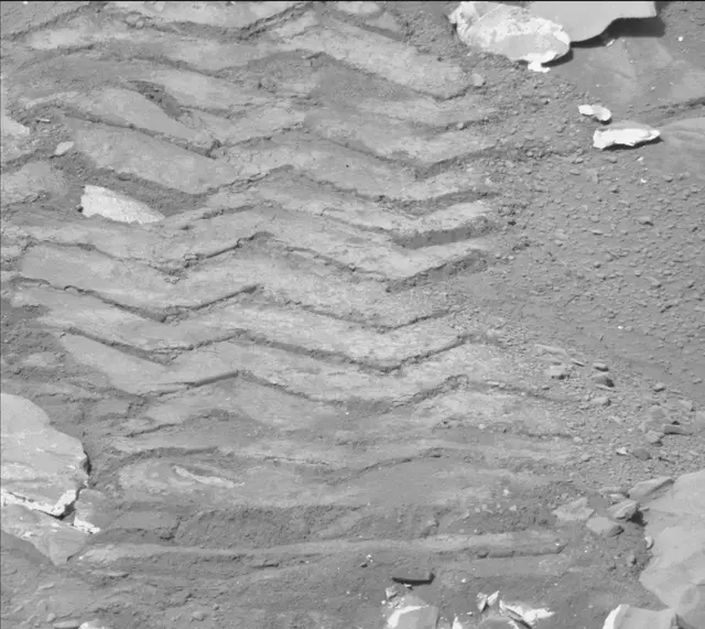 Sol 135: Mast Camera (Mastcam)