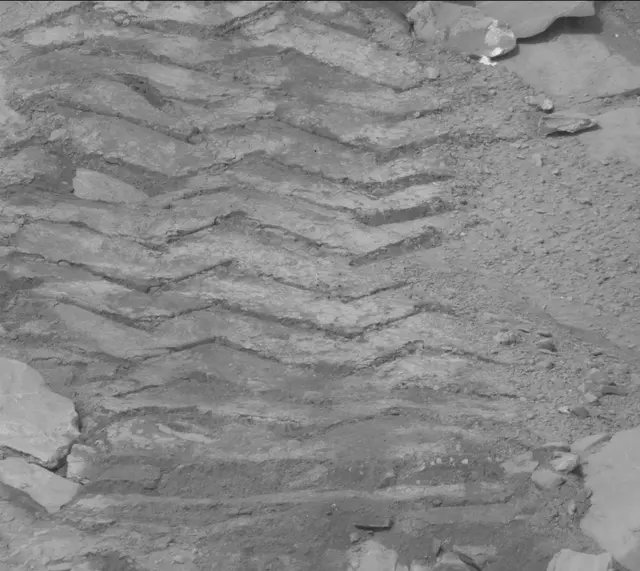 Sol 135: Mast Camera (Mastcam)
