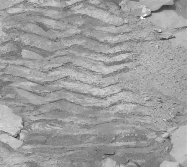 Sol 135: Mast Camera (Mastcam)