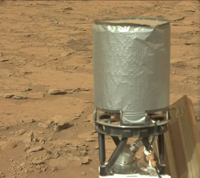 Sol 137: Mast Camera (Mastcam)