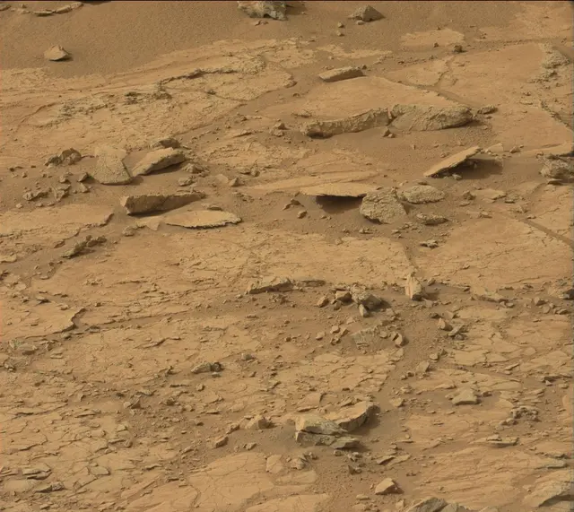 Sol 137: Mast Camera (Mastcam)