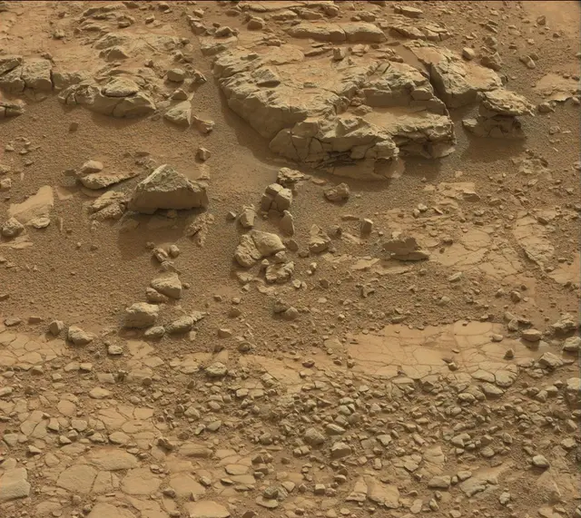 Sol 137: Mast Camera (Mastcam)