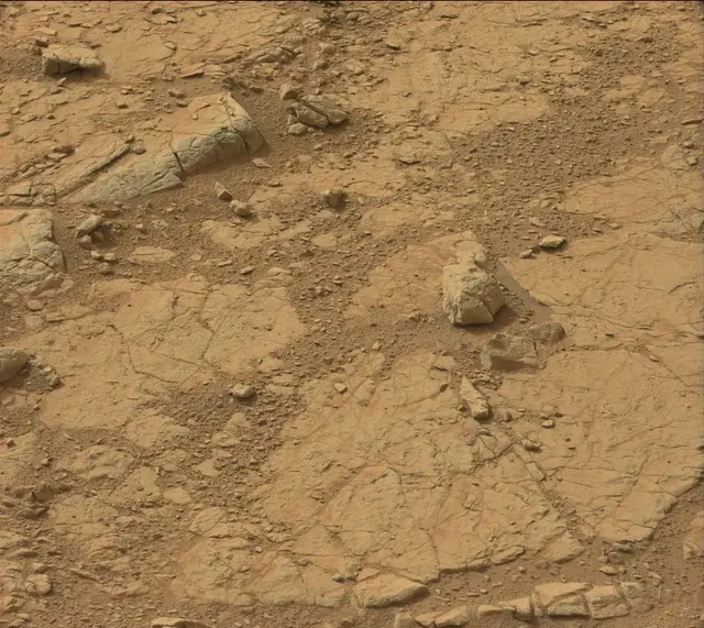 Sol 137: Mast Camera (Mastcam)