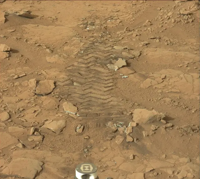 Sol 137: Mast Camera (Mastcam)
