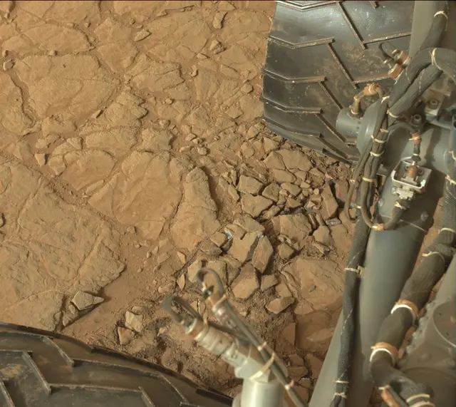 Sol 137: Mast Camera (Mastcam)