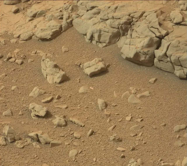 Sol 137: Mast Camera (Mastcam)