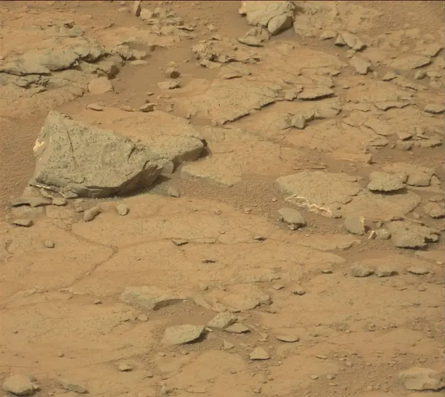 Sol 138: Mast Camera (Mastcam)