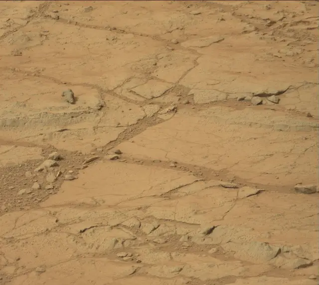 Sol 138: Mast Camera (Mastcam)