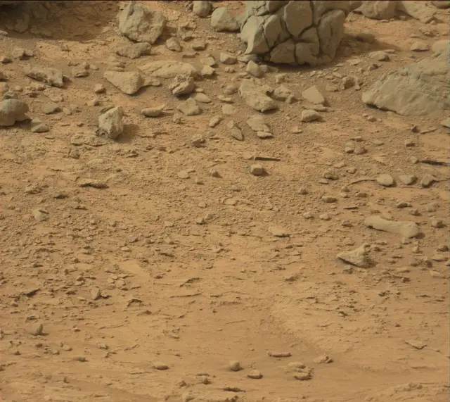 Sol 138: Mast Camera (Mastcam)