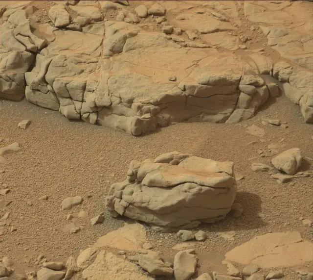 Sol 138: Mast Camera (Mastcam)