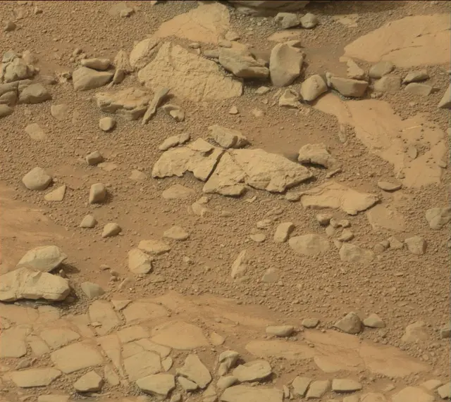 Sol 138: Mast Camera (Mastcam)
