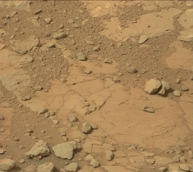 Sol 138: Mast Camera (Mastcam)