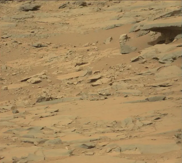 Sol 141: Mast Camera (Mastcam)