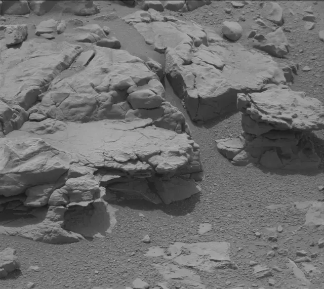 Sol 147: Mast Camera (Mastcam)