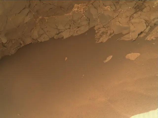 Sol 149: Mars Hand Lens Imager (MAHLI)