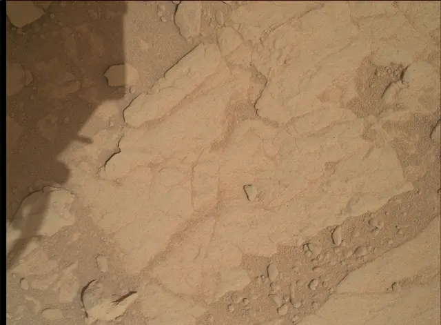 Sol 150: Mars Hand Lens Imager (MAHLI)