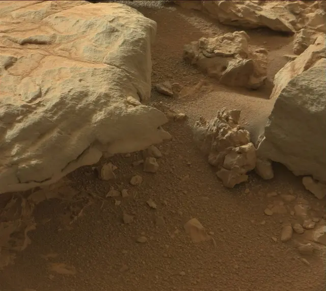 Sol 153: Mast Camera (Mastcam)