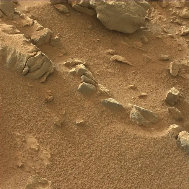 Sol 154: Mast Camera (Mastcam)