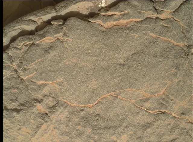 Sol 154: Mars Hand Lens Imager (MAHLI)