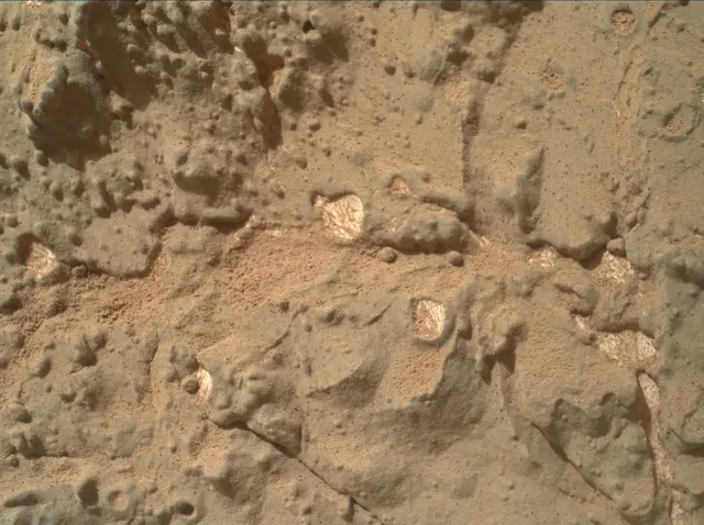 Sol 154: Mars Hand Lens Imager (MAHLI)