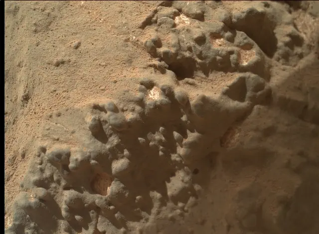 Sol 154: Mars Hand Lens Imager (MAHLI)