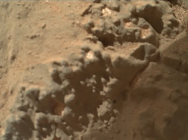 Sol 154: Mars Hand Lens Imager (MAHLI)
