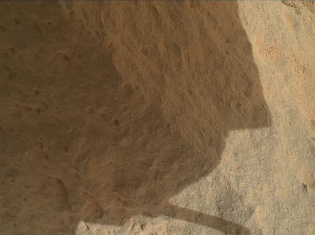 Sol 156: Mars Hand Lens Imager (MAHLI)