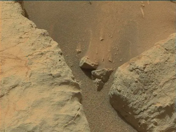 Sol 157: Mast Camera (Mastcam)