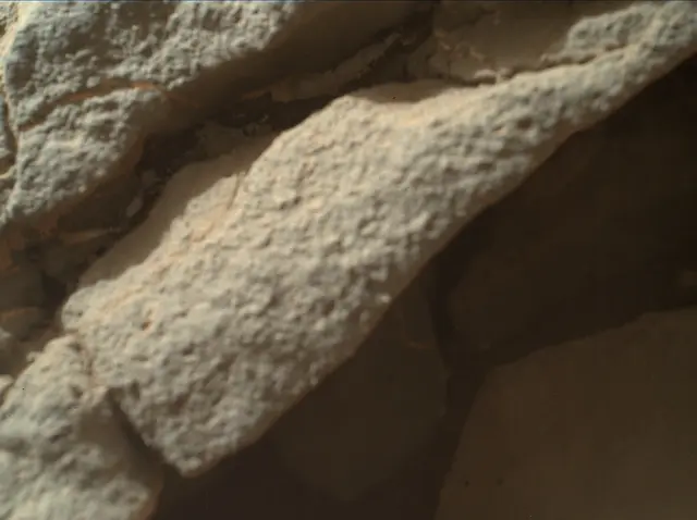 Sol 158: Mars Hand Lens Imager (MAHLI)