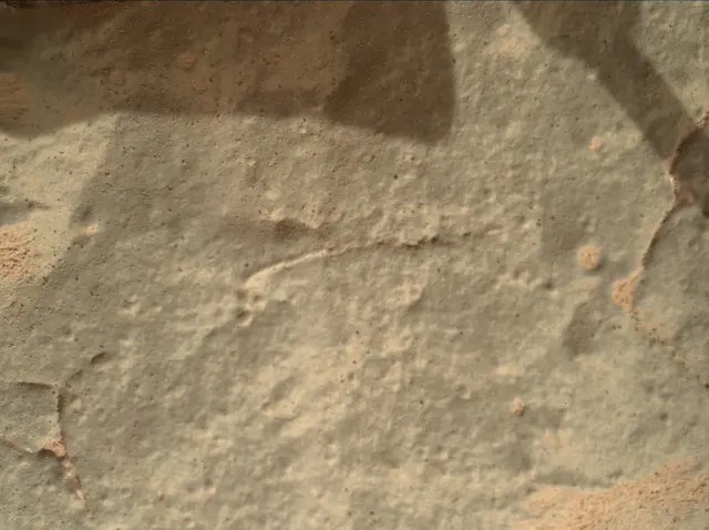 Sol 158: Mars Hand Lens Imager (MAHLI)