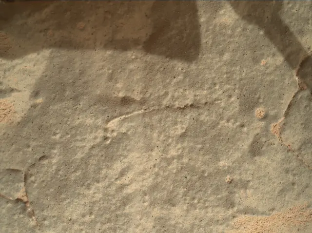 Sol 158: Mars Hand Lens Imager (MAHLI)