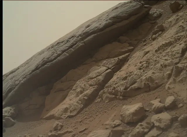 Sol 160: Mars Hand Lens Imager (MAHLI)