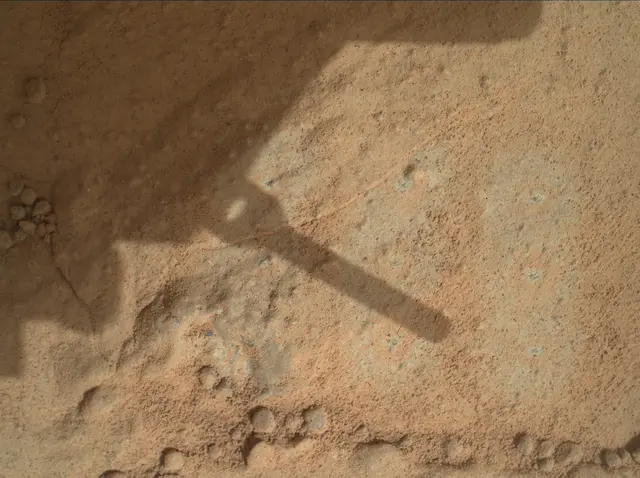 Sol 161: Mars Hand Lens Imager (MAHLI)