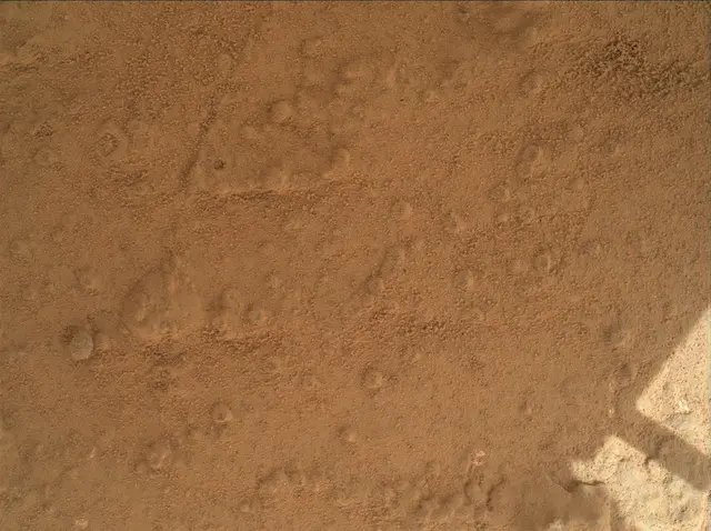 Sol 169: Mars Hand Lens Imager (MAHLI)