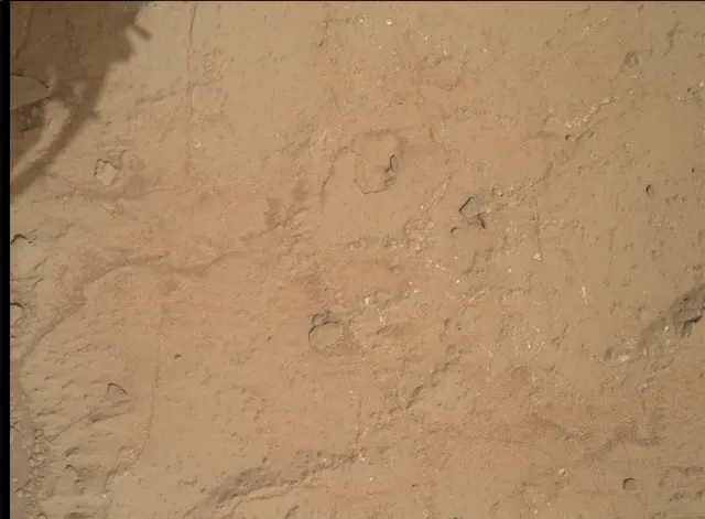 Sol 170: Mars Hand Lens Imager (MAHLI)