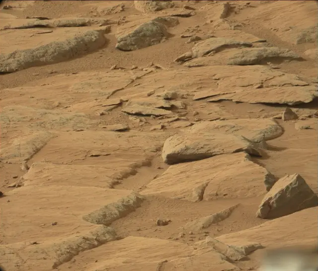 Sol 172: Mast Camera (Mastcam)