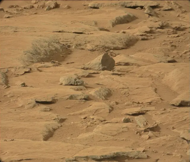 Sol 172: Mast Camera (Mastcam)