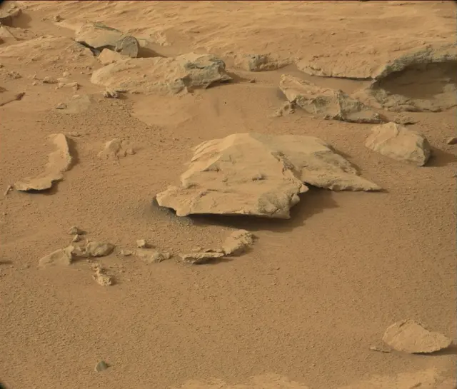 Sol 172: Mast Camera (Mastcam)