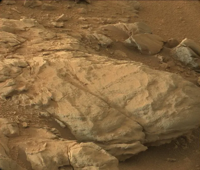 Sol 172: Mast Camera (Mastcam)